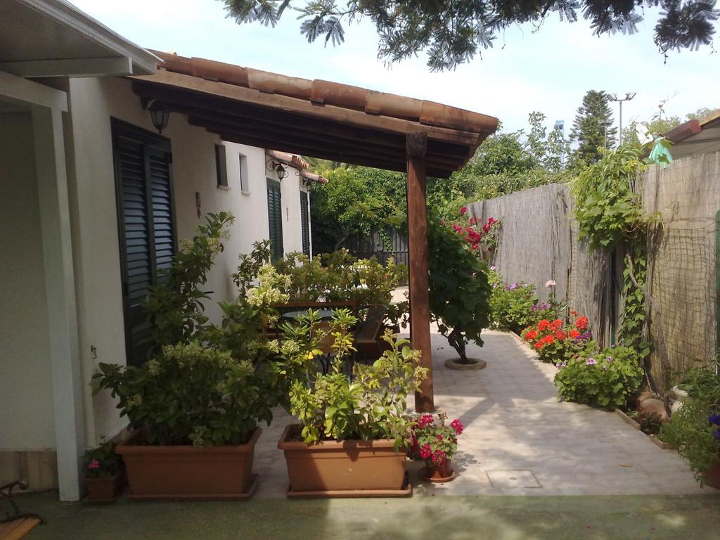 Villa Verdemare Naxos Giardini-Naxos Exterior foto
